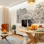 Bright Milionowa In Perfect For Remote Work By Renters Apartment *