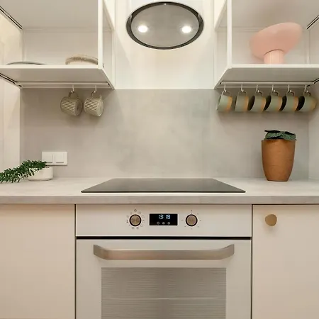 Apartment Bright Milionowa In Perfect For Remote Work By Renters Łódź