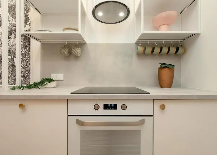 Apartment Bright Milionowa In Perfect For Remote Work By Renters Łódź