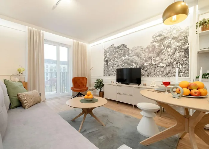 Lägenhet Bright Milionowa In Perfect For Remote Work By Renters