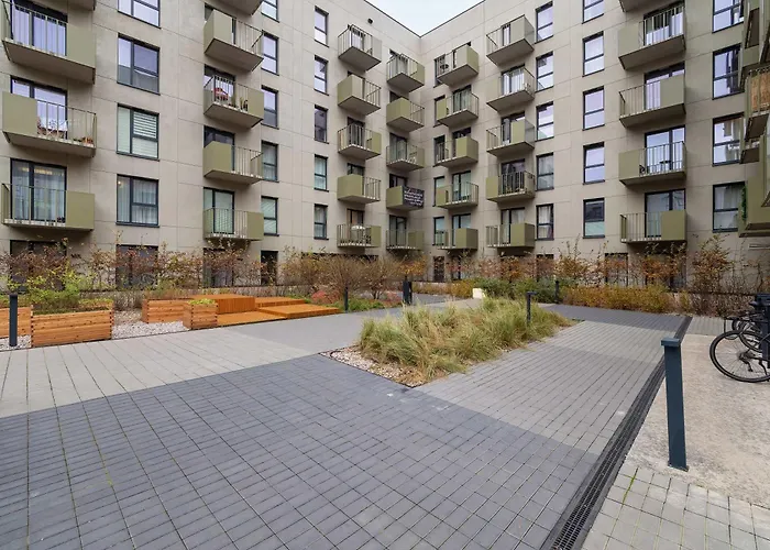 Bright Milionowa In Perfect For Remote Work By Renters * Łódź