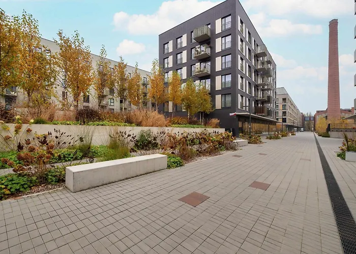 Bright Milionowa In Perfect For Remote Work By Renters Łódź